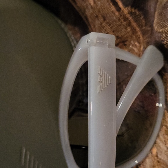 Emporium Armani Host pick  grey polarized sunglasses  2024 warranty authenticity - Picture 12 of 16